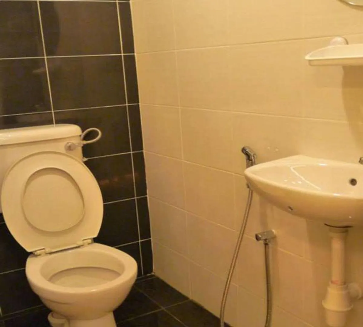 Oyo 89881 V Stay Guesthouse Ayer Itam Hotel